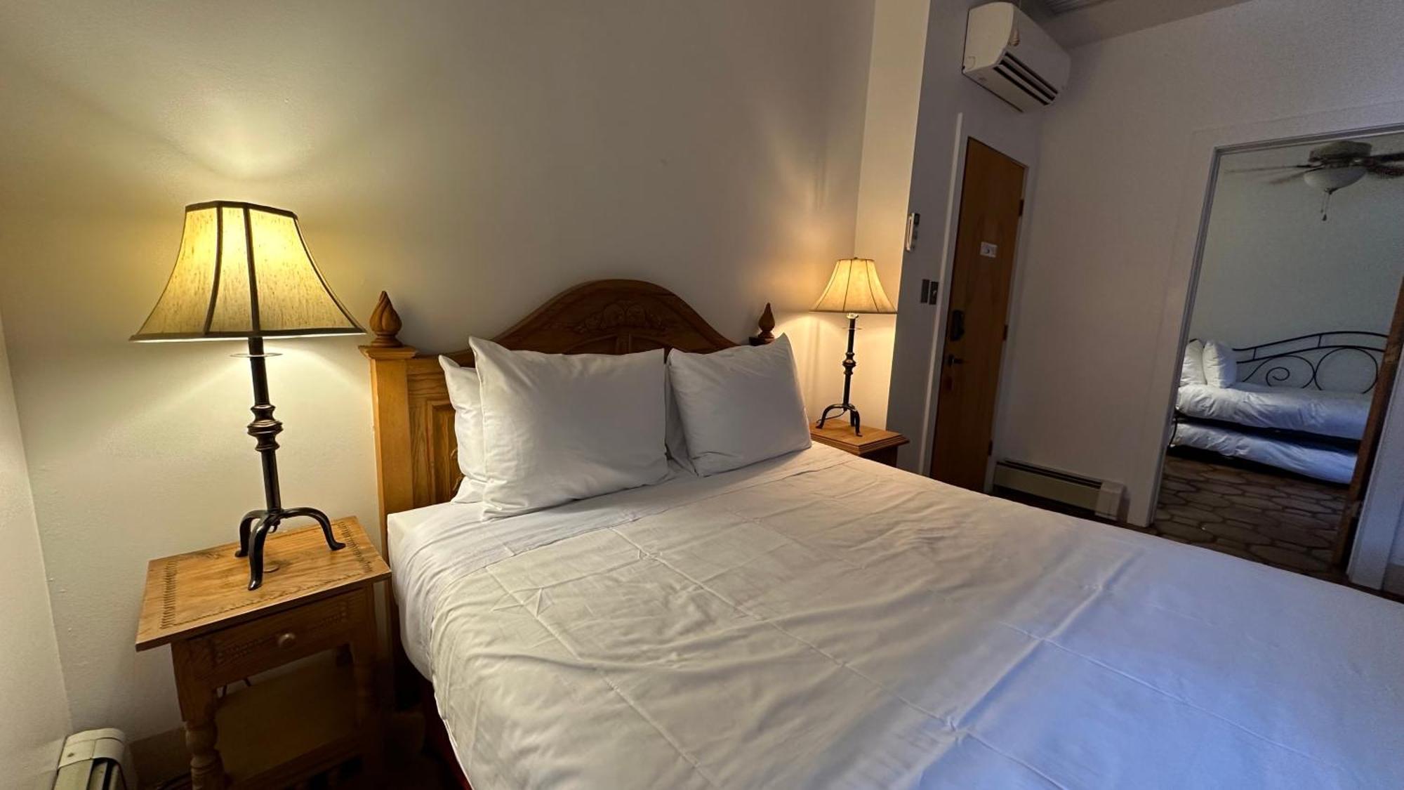 The Parador Santa Fe Exterior photo