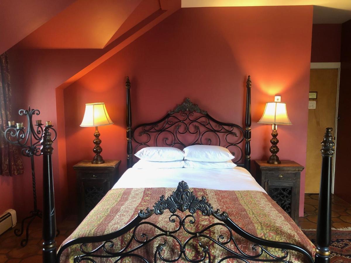 The Parador Santa Fe Exterior photo